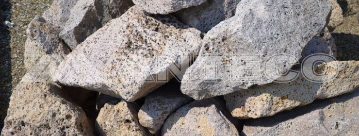 predaj- ryolit-okrasne kamene-kusovy kamen- ruzovy kamen
